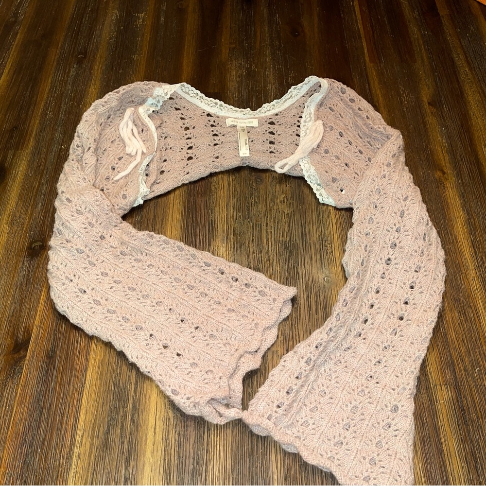 Urban outfitters cropped long sleeve, Cami